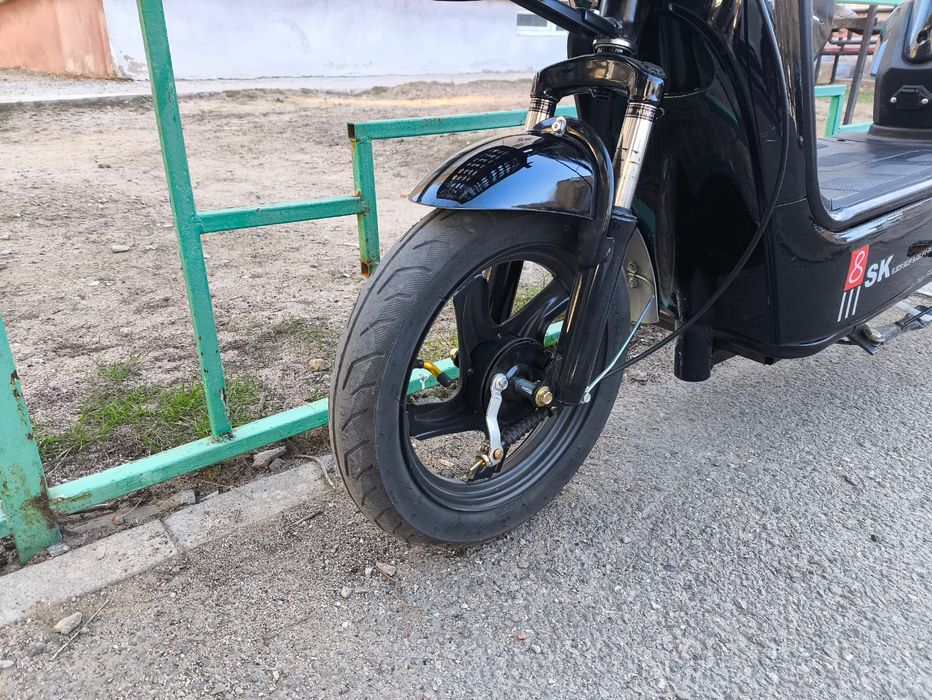 Продам электро велосипед sk8