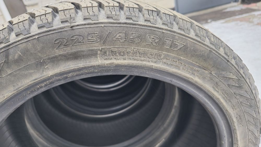 Зимние шины Nordman 8