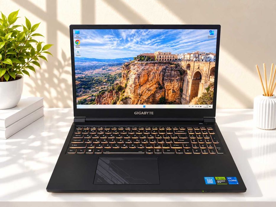 Игровой ноутбук GIGABYTE /I5-12500H/16GB/512GB/RTX 4060 8GB