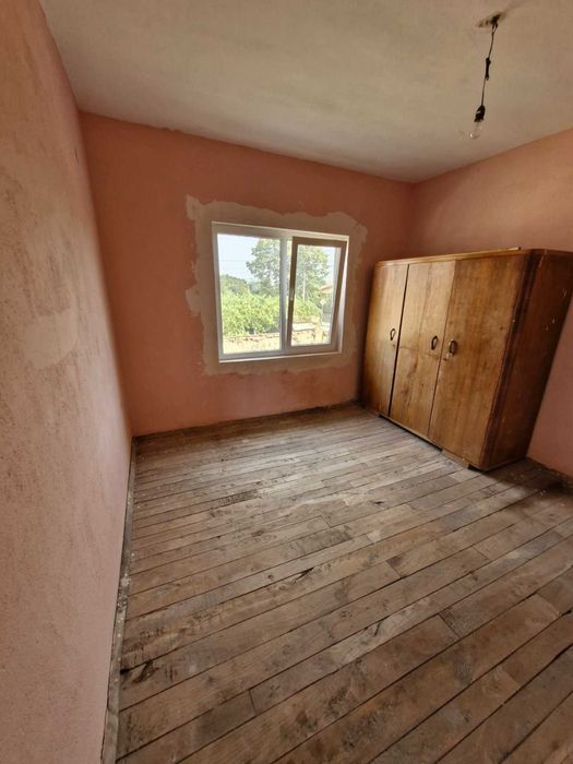 Дава се под наем Къща в с. Старосел, Област Пловдив - 140 кв.м за 48000 € - Снимка #13