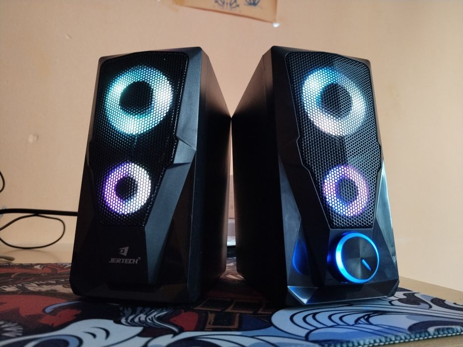 Продам колонки для компьютера/телефона