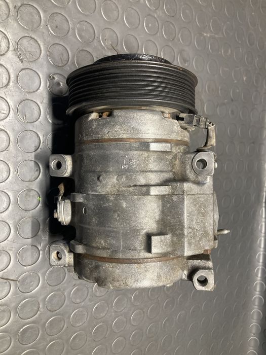 Компресор за климатик на тойота авенсис/avensis T25 1.8vvti 03-08г