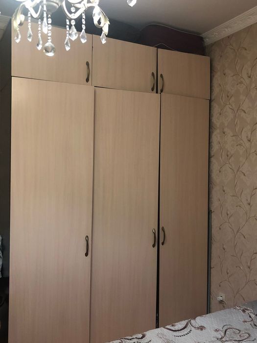 Продам спальний гарнитур