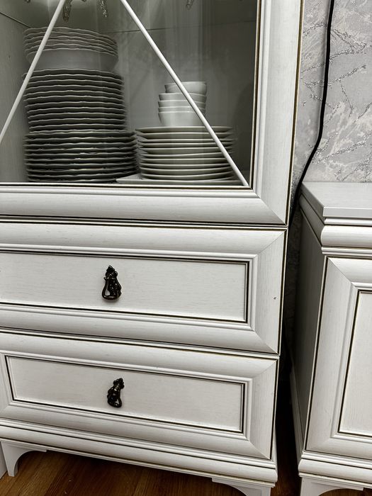 Сервант в гостиную. Тумба под ТВ