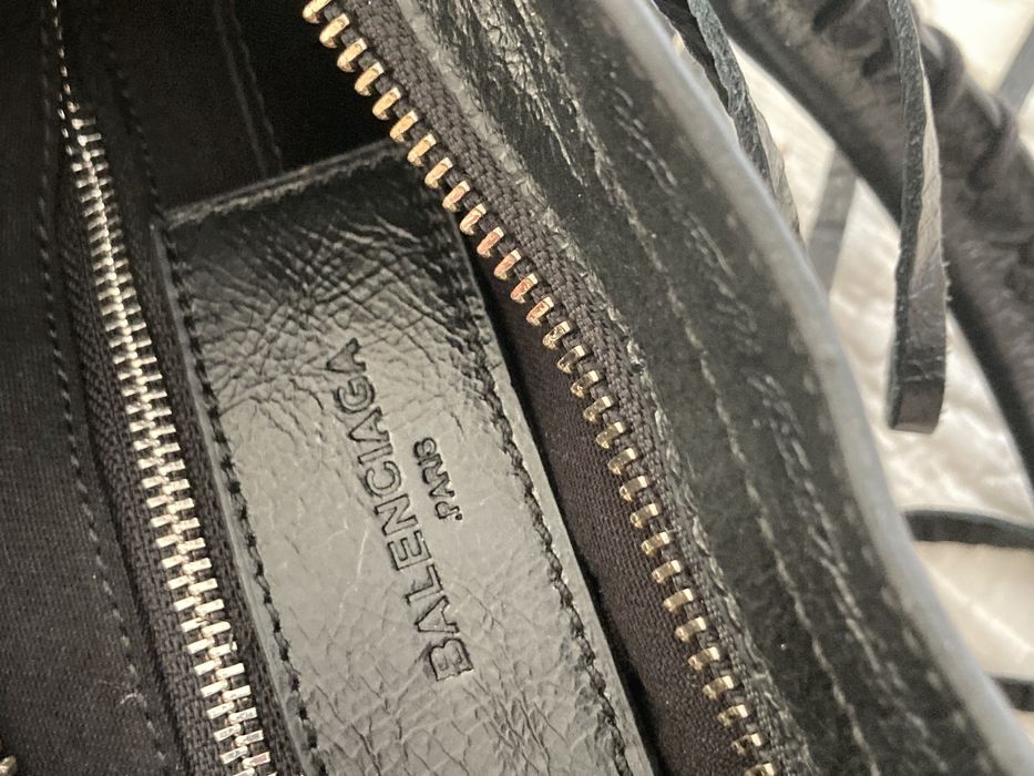 Balenciaga чанта естествена кожа