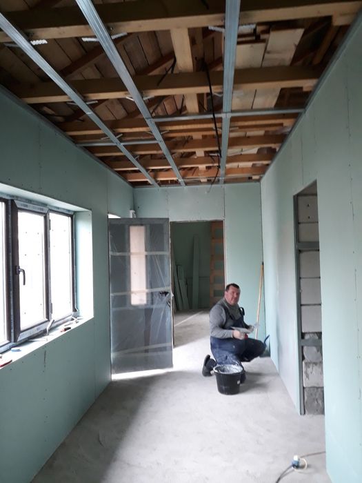 Meserias in construcții și renovari.
