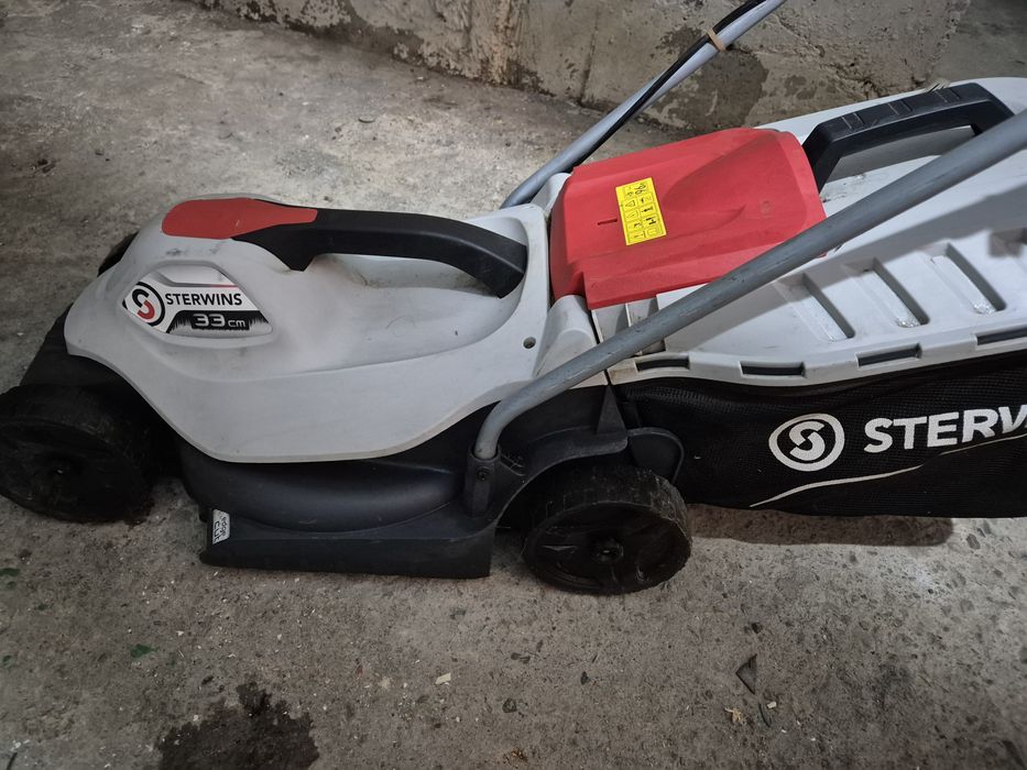 Masina electrica de tuns iarba / gazon Sterwins