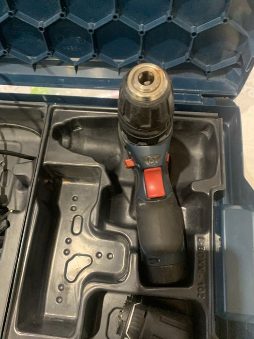 Bosch GSR 12V-15 FC/ + 1 батерия 2 ah.,винтоверт със 4 сменяеми глави/