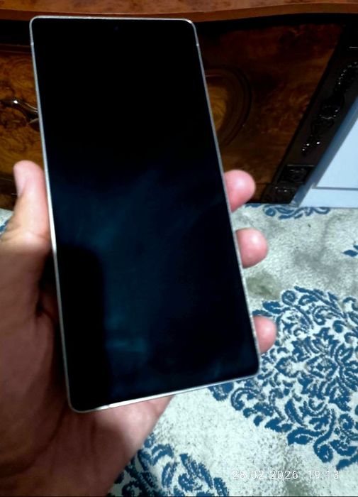 Samsung s25 ultra sotiladi