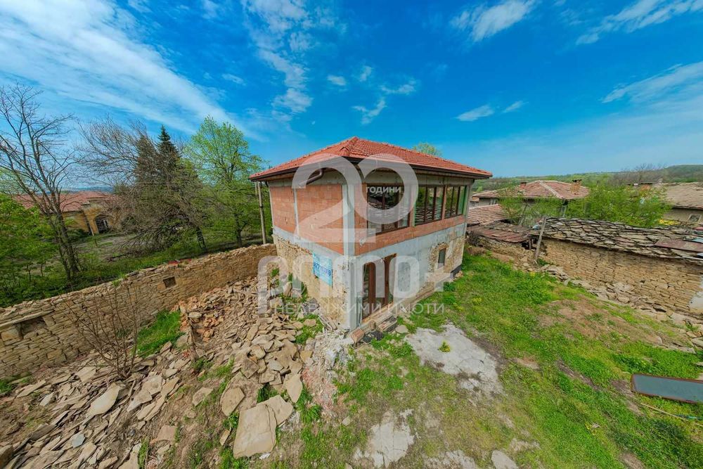 Продава се Къща в с. Скалско, Област Габрово - 120 кв.м за 1125 €/кв.м - Снимка #8