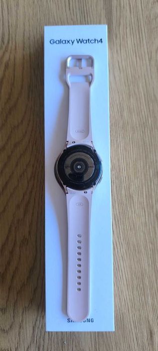 Samsung Galaxy Watch4 44mm розов смарт часовник Pink