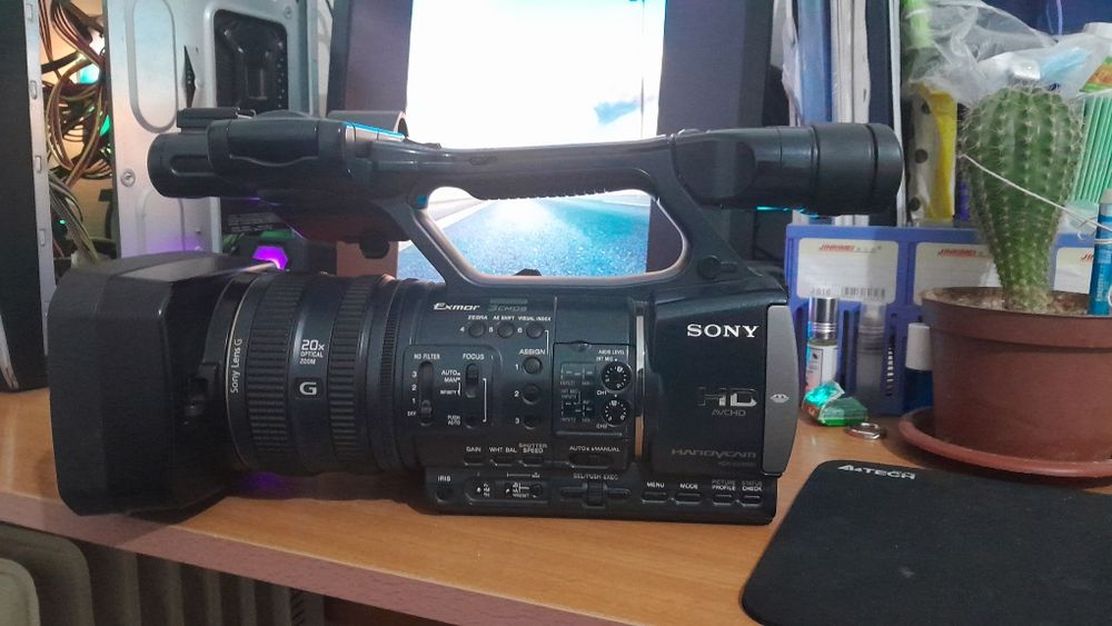 Видеокамера Sony