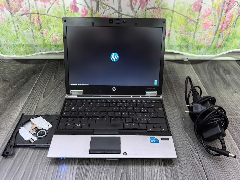 Laptop HP,procesor i7,hard SSD, tastatura iluminata,DDR3,diagnoza auto