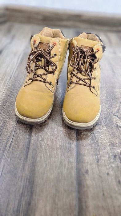 Детски зимни боти, с цип и връзки,35номер.