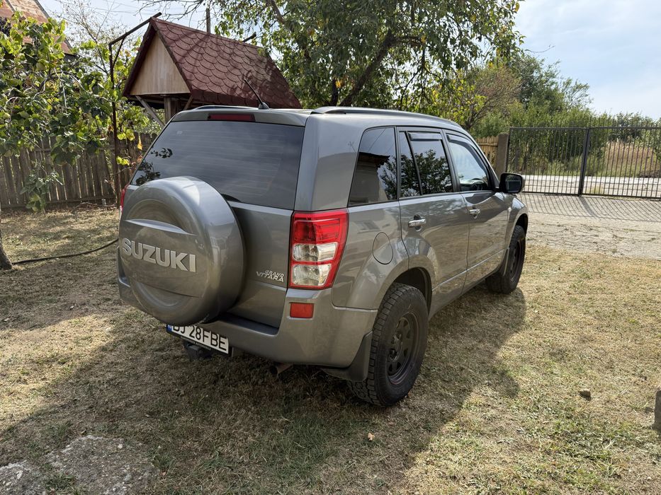 Suzuki Grand Vitara 2006 gpl, 5.500 € — imagine 3