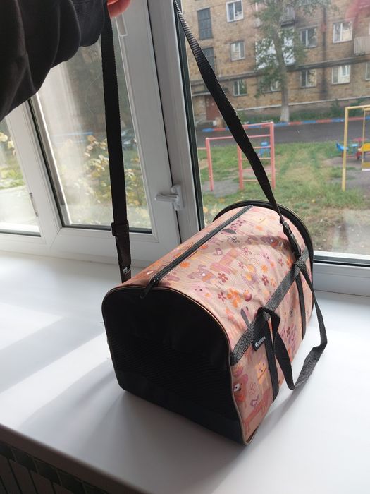 Переноска для кошек-собак