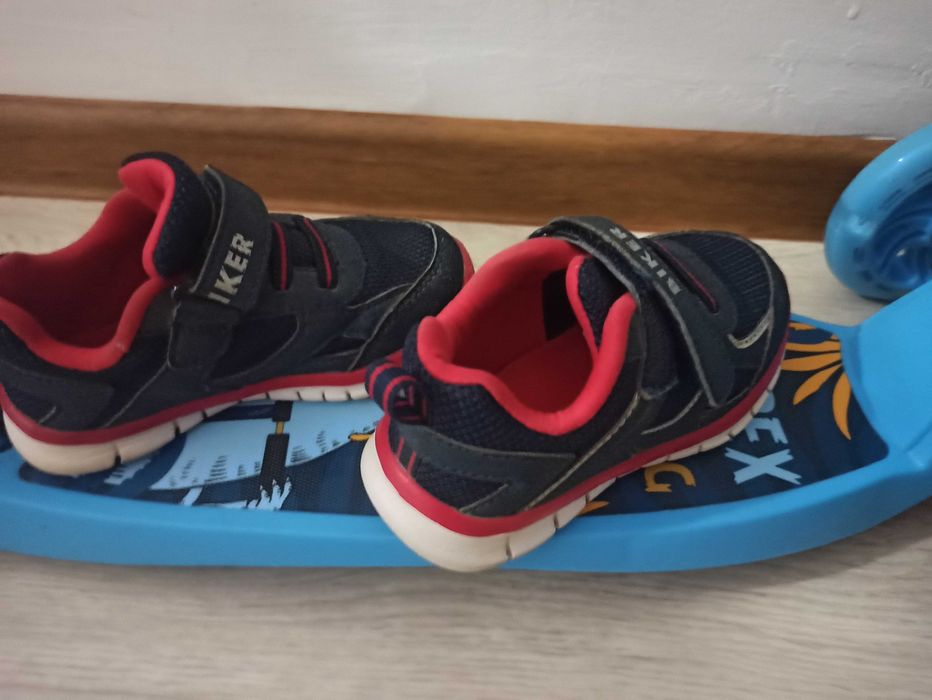 кроссовки на мальчика