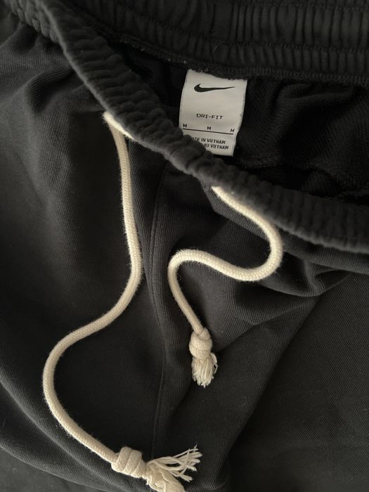 Долнище на Nike