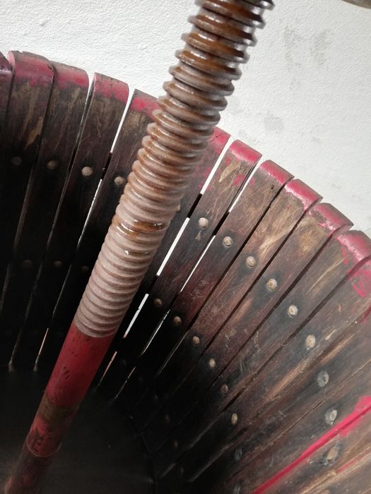 Presă pt fabricație de vin