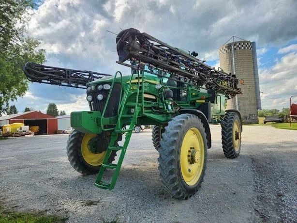 Опрыскиватель John Deere 4730