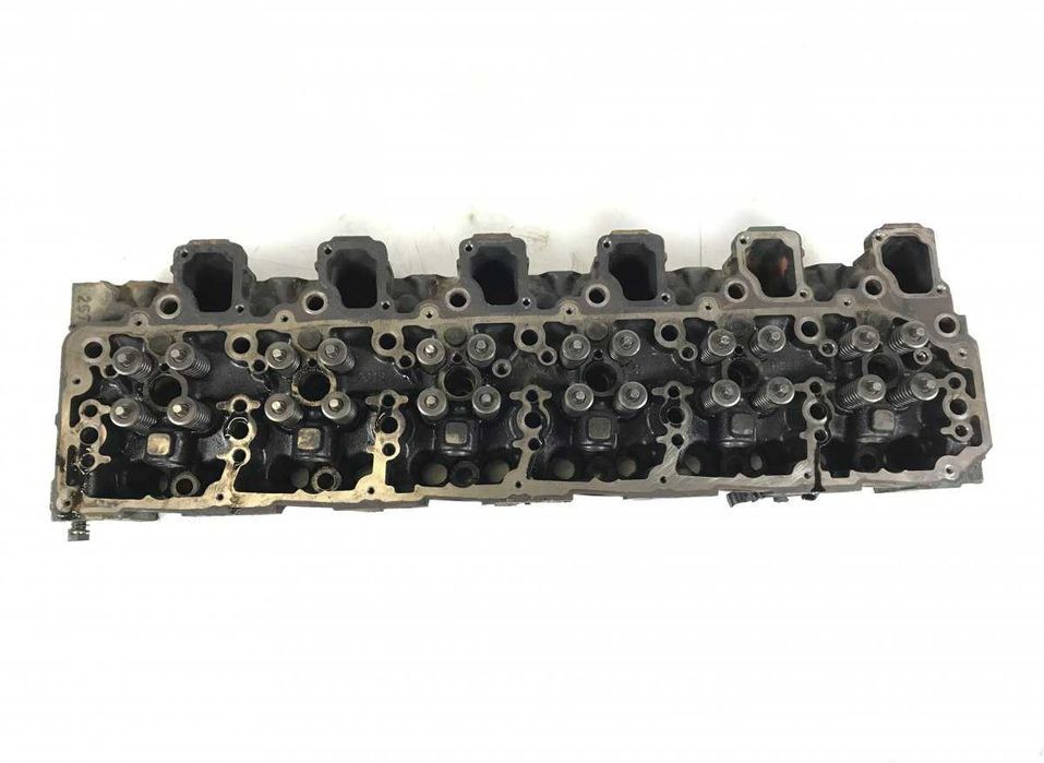 Chiulasa pentru camion VOLVO 20993095 - Piese de schimb VOLVO