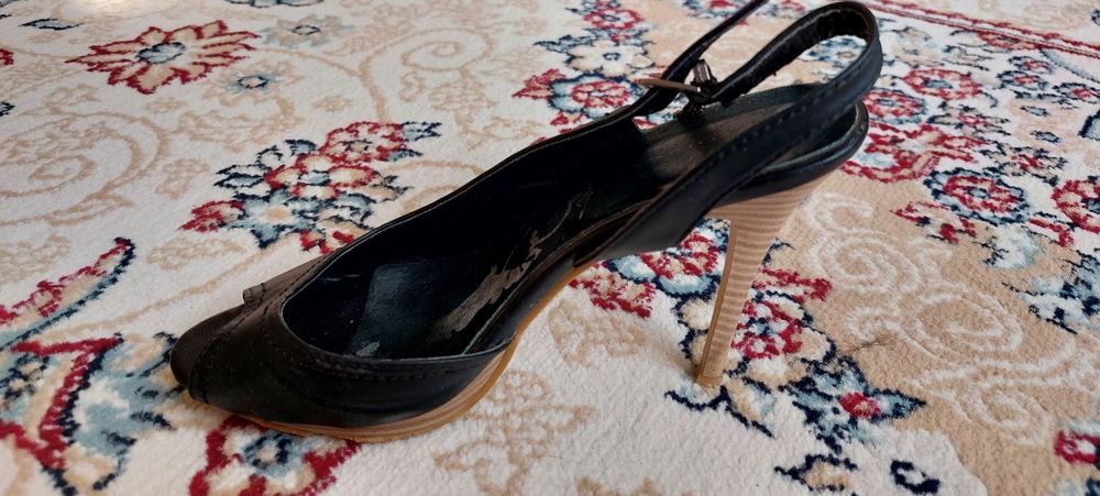 Туфли сатамын 37 размер