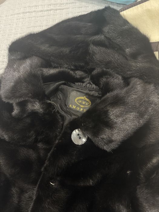 Продам норковую шубу