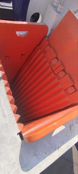 Щековая дробилка PE-500X750