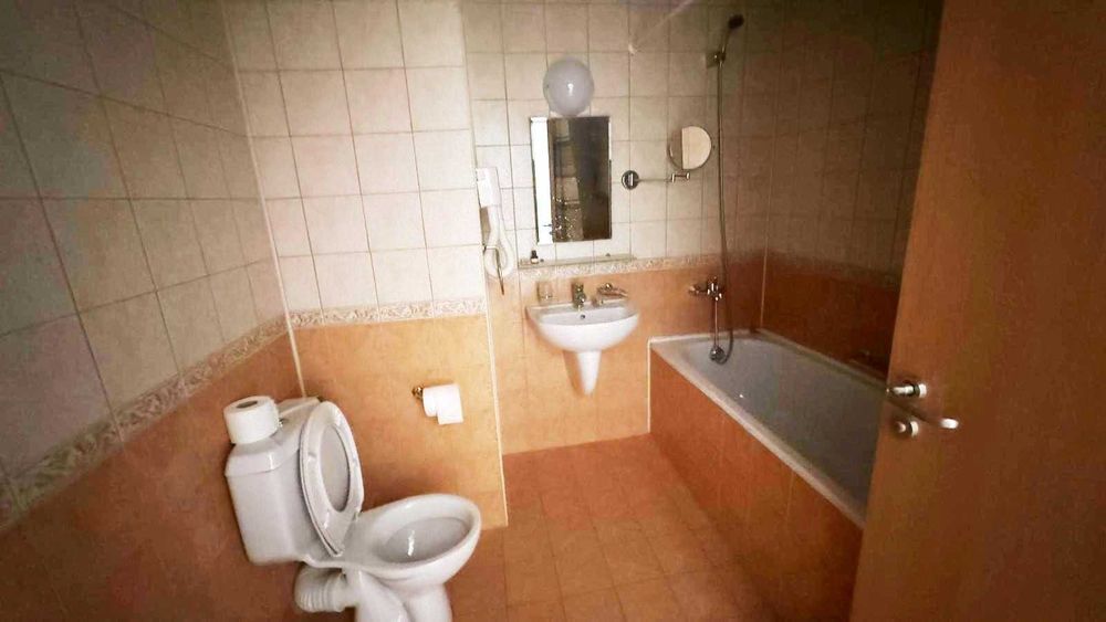 Просторен двустаен апартамент с гледка море, к-с „ Гранд Хотел Нирвана”