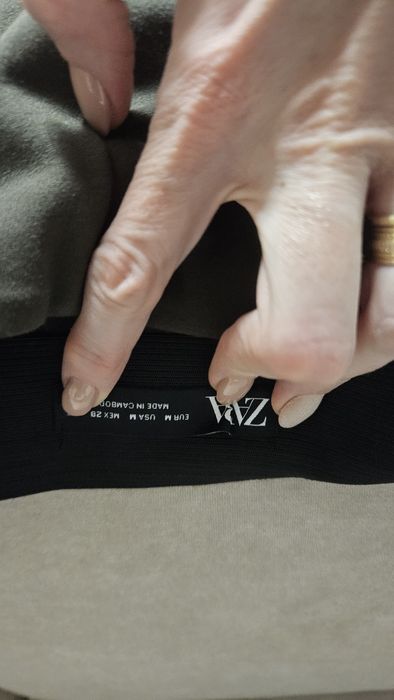 Pantaloni zara kaki M