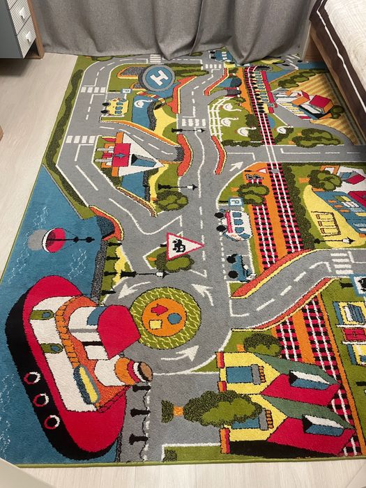 Продам детский Ковёр