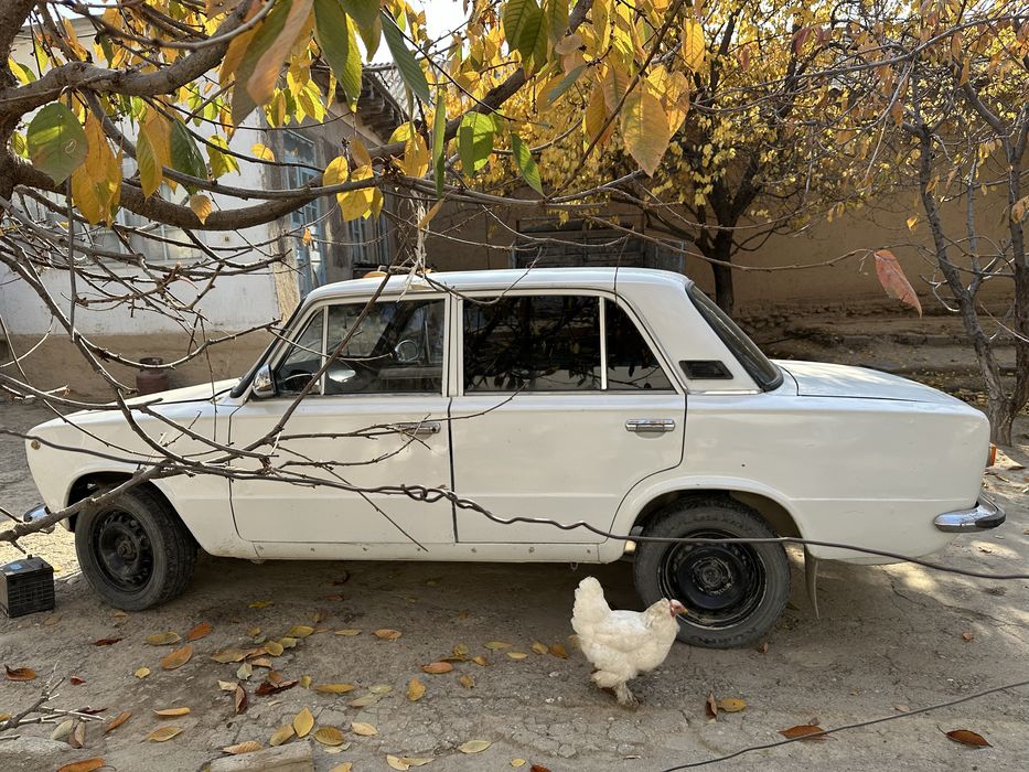 Ваз 21011 сотилади холати яхши