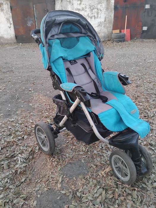 Коляска прогулочная