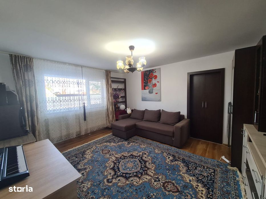 Apartament 2 camere, parter, centrală pe gaz