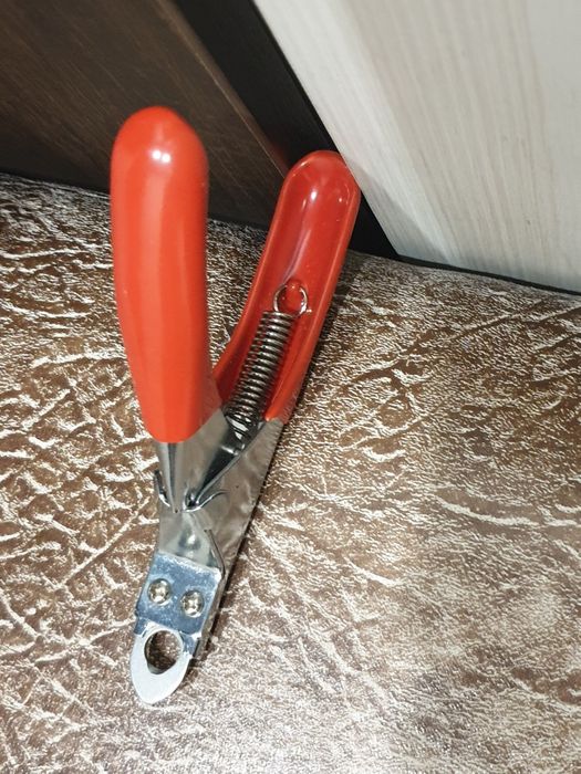 Ногтирезка для кошек