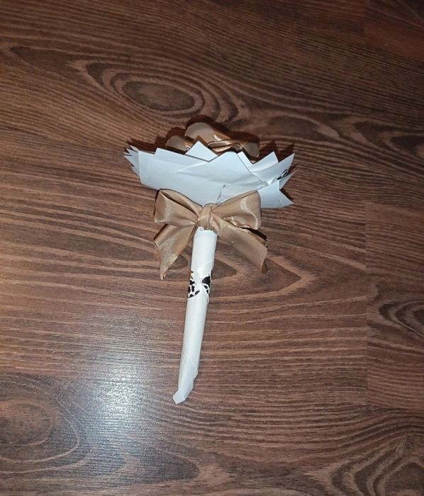 Trandafir din satin mărțișor