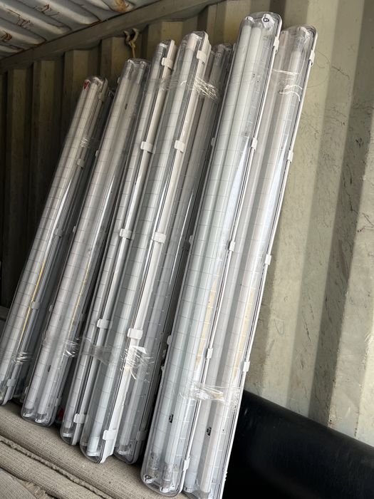 Светильники с лампами