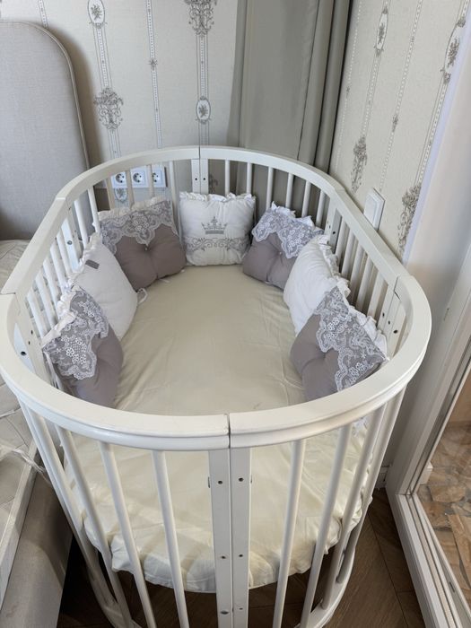 Детская кроватка