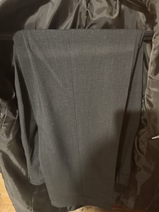 Мужской костюм классического стиля