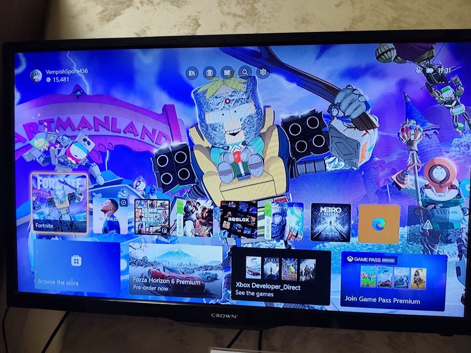 Xbox one с игри.(Два джойстика)