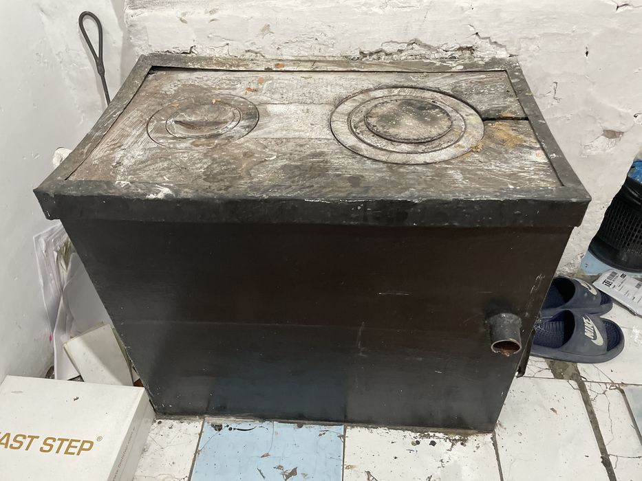 Продам печь обычная металлическая