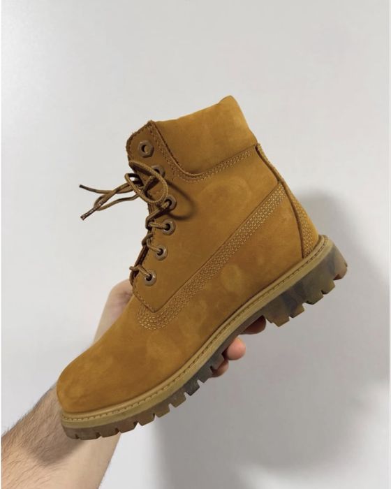 Bocanci Timberland Marime 36