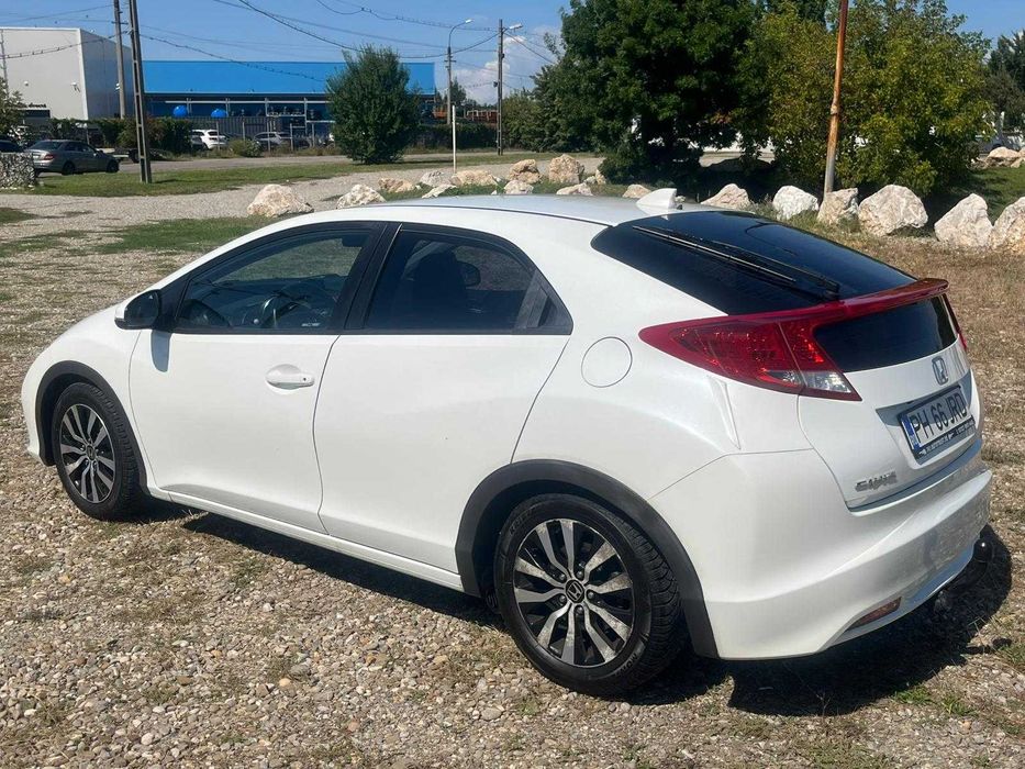 HONDA Civic 2013 — imagine 3