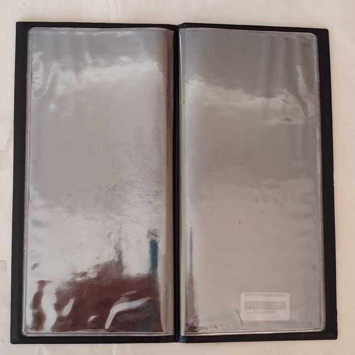 Тефтер /калъф / за лични документи