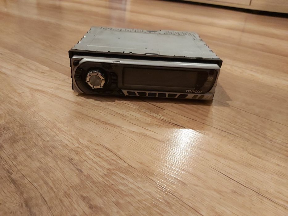 CD за кола Kenwood