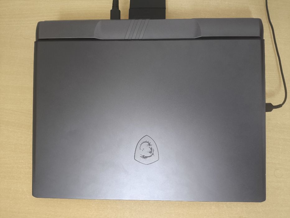 Msi vector 17 hx a13whg full-box