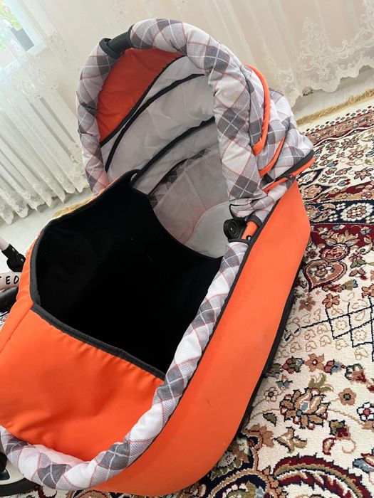 Продам коляску в хорошем состоянии