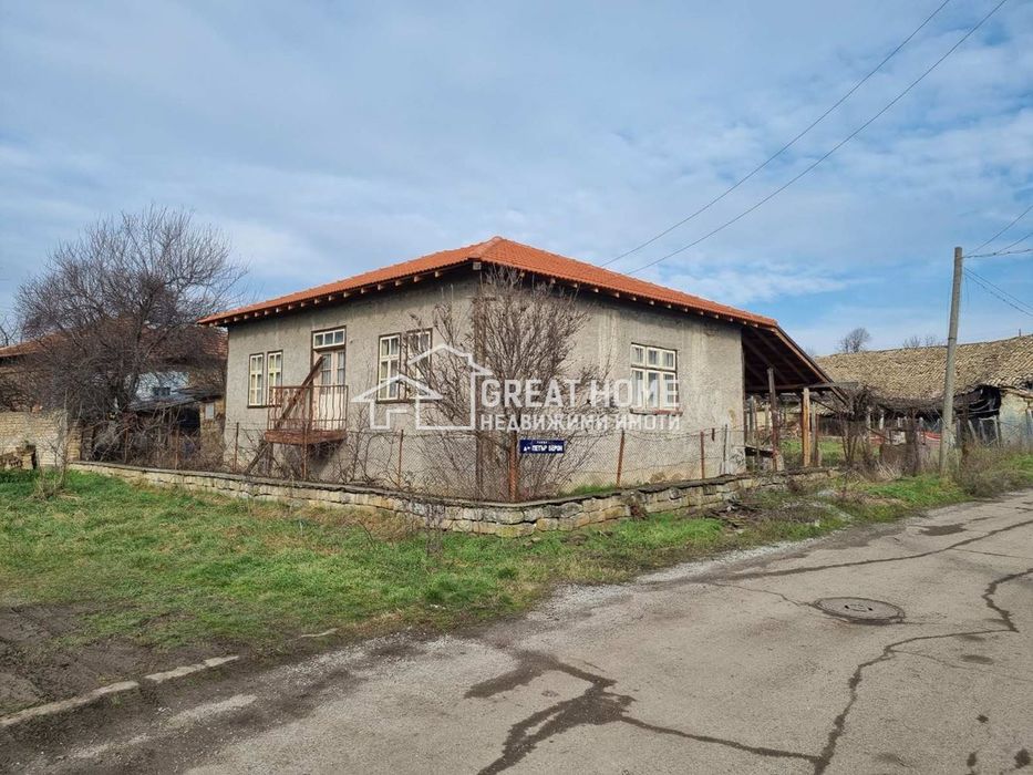 Продава се Къща в Търговище, Въбел - 100 кв.м за 357 €/кв.м - Снимка #1