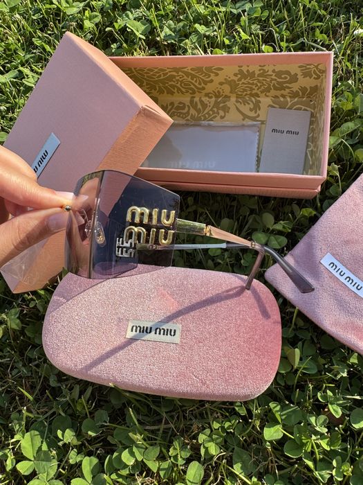 Ochelari de soare Miu Miu