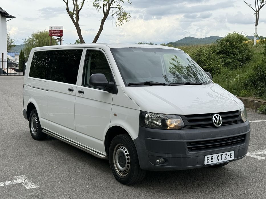 VW Transporter T5 Modelul Lung 2.0 Tdi Euro 5 cu 8+1 Locuri